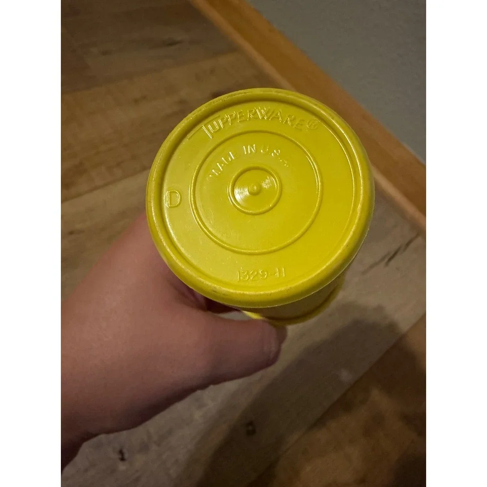 Vintage Tupperware Mustard Dispenser Harvest Yellow Pump 1329-11 Made in USA